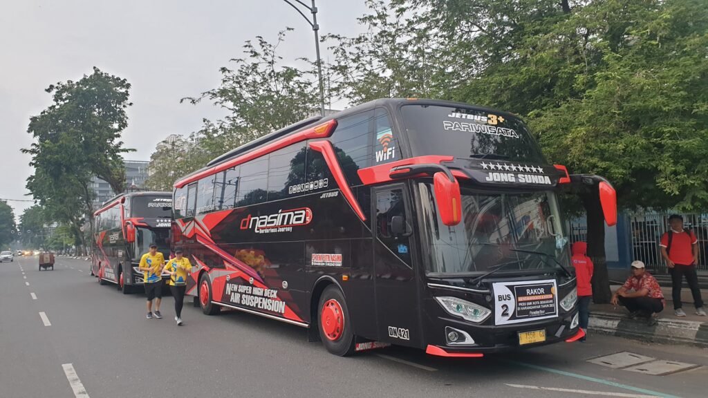 bus dnasima semarang